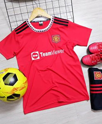 Quần áo bóng đá trẻ em MU màu đỏ 2022