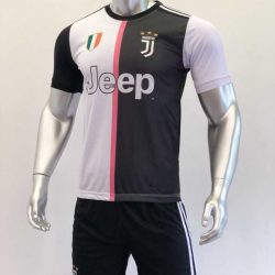 Quần áo bóng đá Juventus màu Trắng Đen mùa giải 19-20