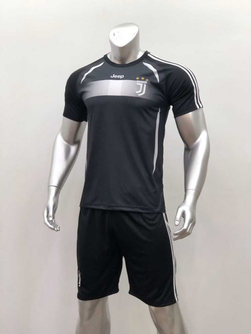 Quần áo bóng đá Juventus màu Đen mùa giải 19-20