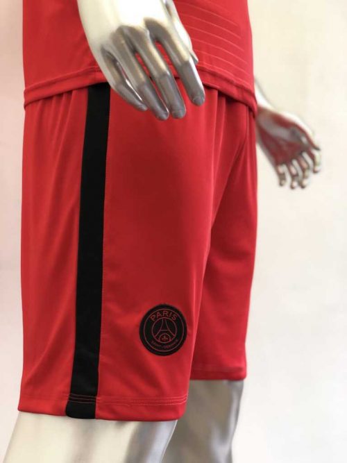 Quần áo bóng đá PSG màu Đỏ mùa giải 20-21