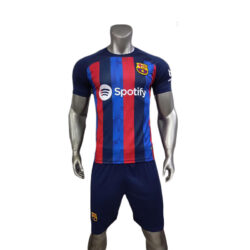 Quần áo Barcelona 2022 màu xanh sọc đỏ