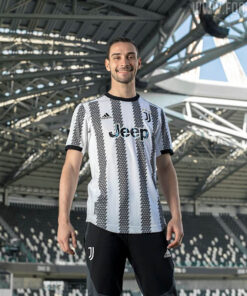 Quần áo Juventus sân nhà 2022-23