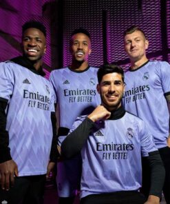 Quần áo Real Madrid màu tím sân khách 2022-23