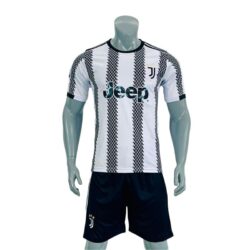 Quần áo Juventus 2022 màu trắng sọc đen