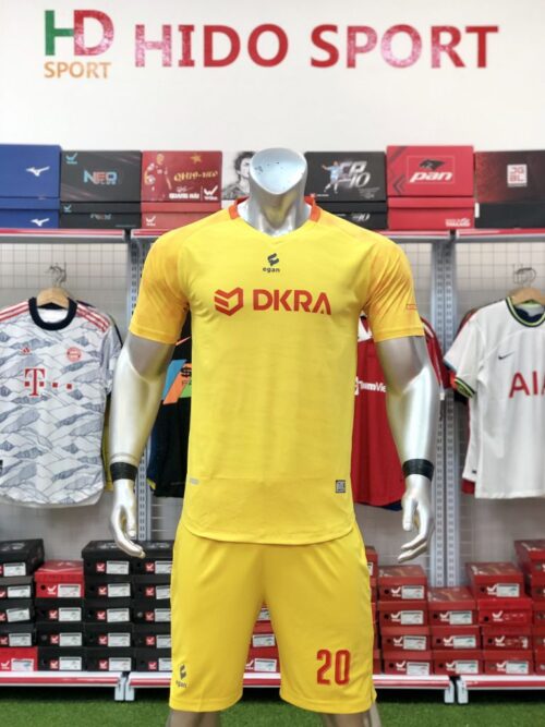Trang phục đá bóng DKRA Việt Nam 2022