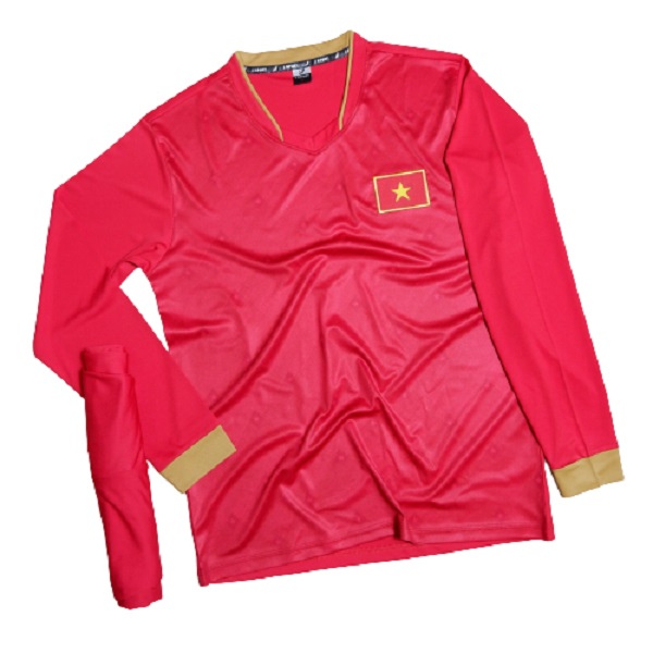 Quần áo Việt Nam tay dài màu đỏ 2022-23
