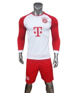 Quần áo Bayern Munich 2024 tay dài sân nhà màu trắng mặt trước