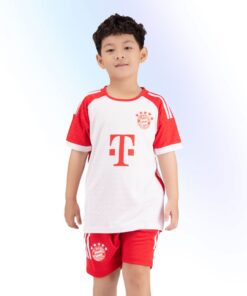 Quần áo bóng đá trẻ em Bayern Munich 2024 màu trắng sân nhà Strivend
