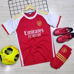 Quần áo trẻ em Arsenal 2024 sân nhà màu đỏ hàng Việt