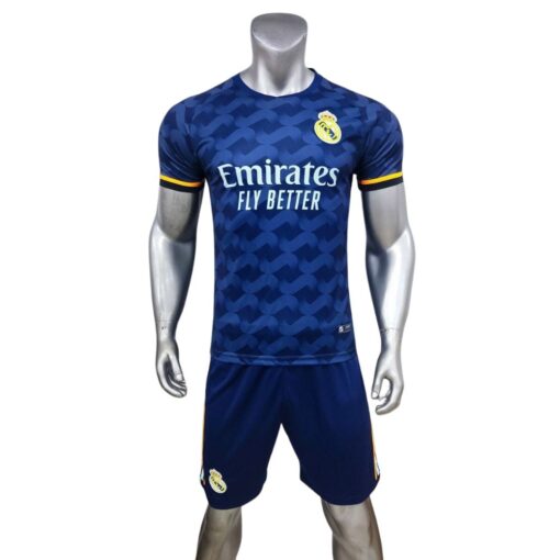 Quần áo bóng đá Real Madrid 2024 màu xanh sân khách hàng Việt kiểu 1 mặt trước