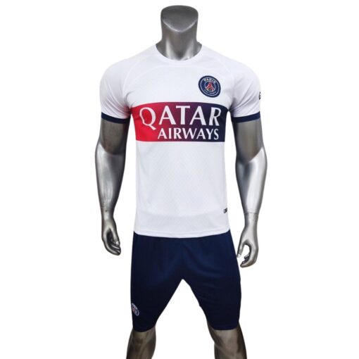 Quần áo bóng đá PSG 2024 màu trắng sân khách hàng Việt kiểu 1