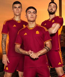 Quần áo AS Roma màu đỏ sân nhà 2024