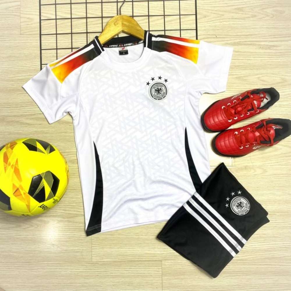 Quần áo bóng đá trẻ em Đức 2024 JP trắng