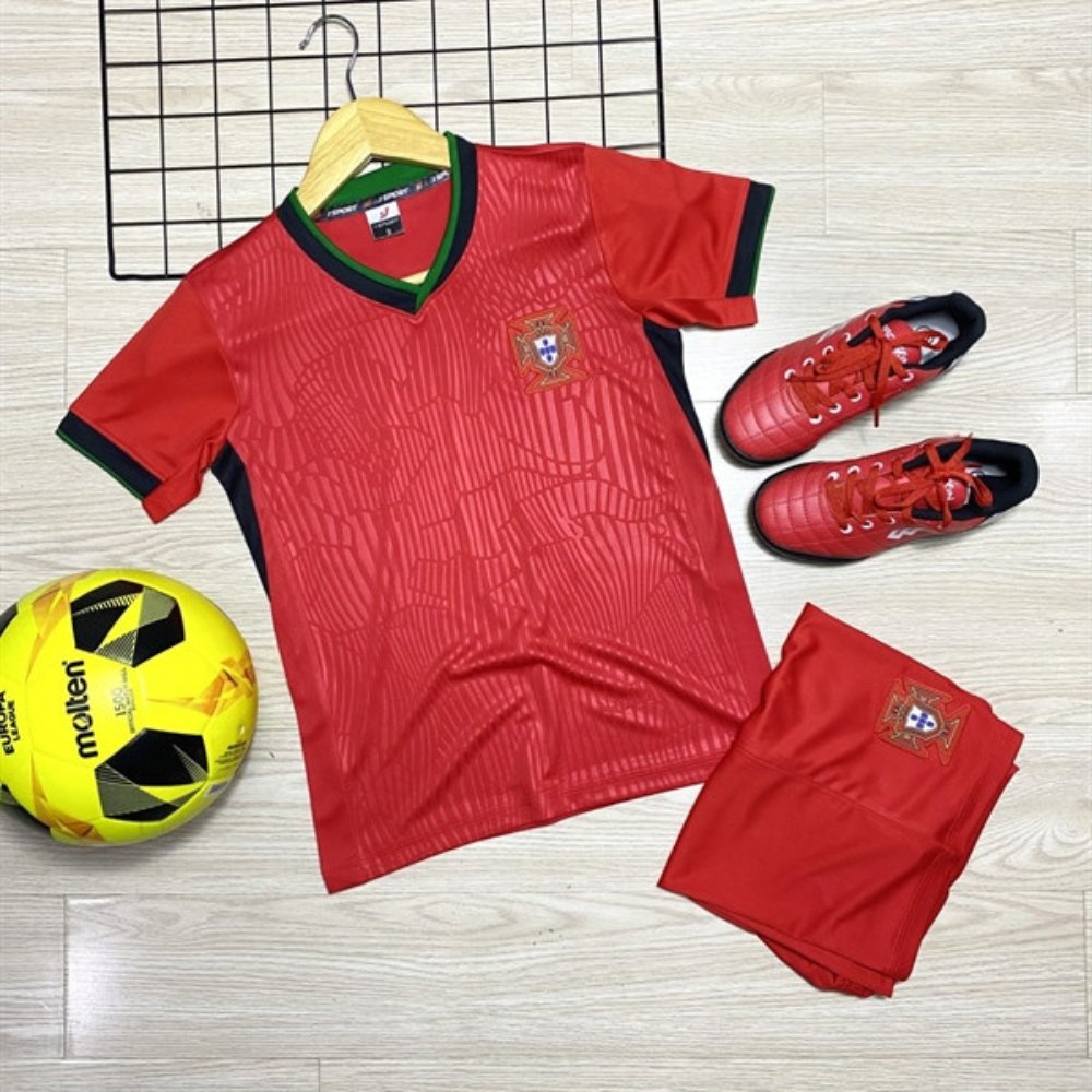 Quần áo bóng đá trẻ em Bồ Đào Nha 2024 JP đỏ