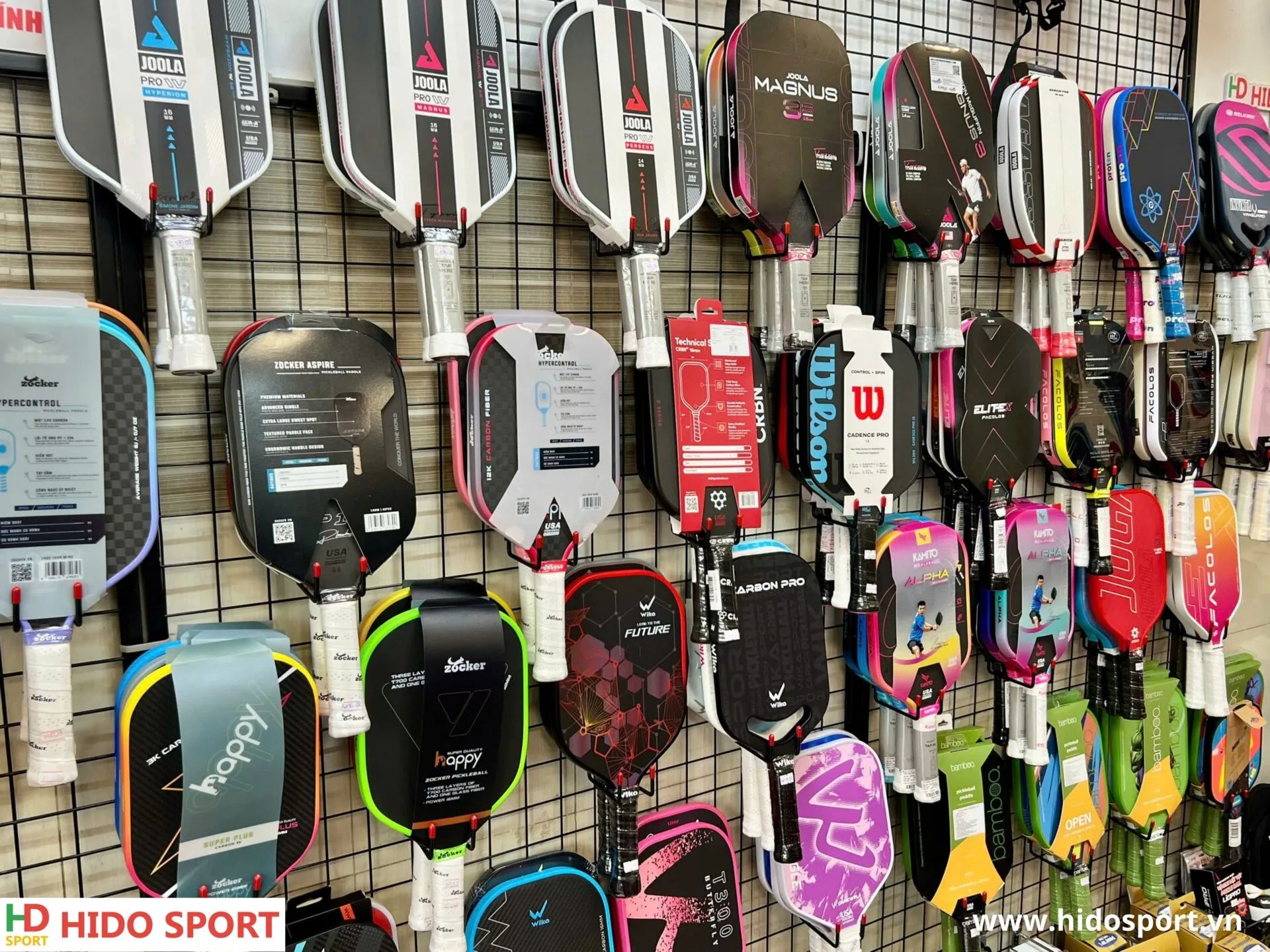 Vợt Pickleball Chính Hãng đa dạng về thương hiệu mẫu mã đang có tại Hido Sport