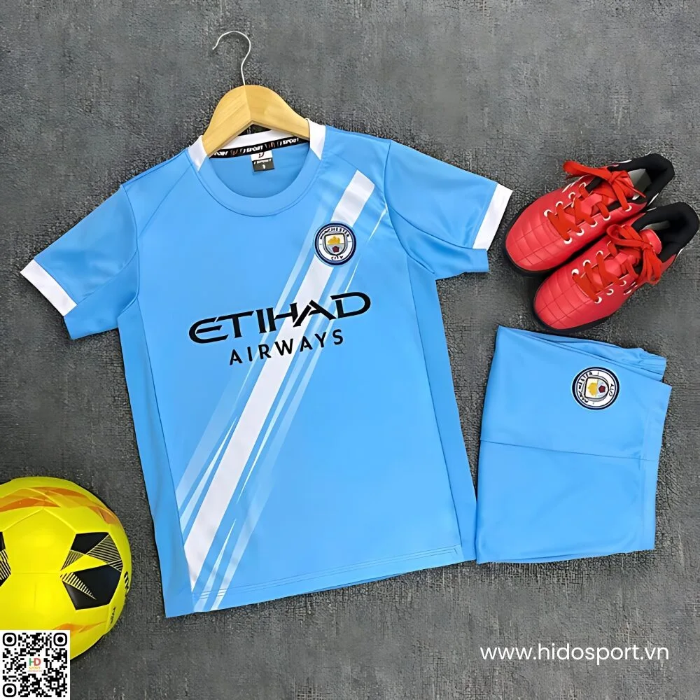 Quần Áo Bóng Đá Trẻ Em Manchester City 2025-2026 - HIDO SPORT