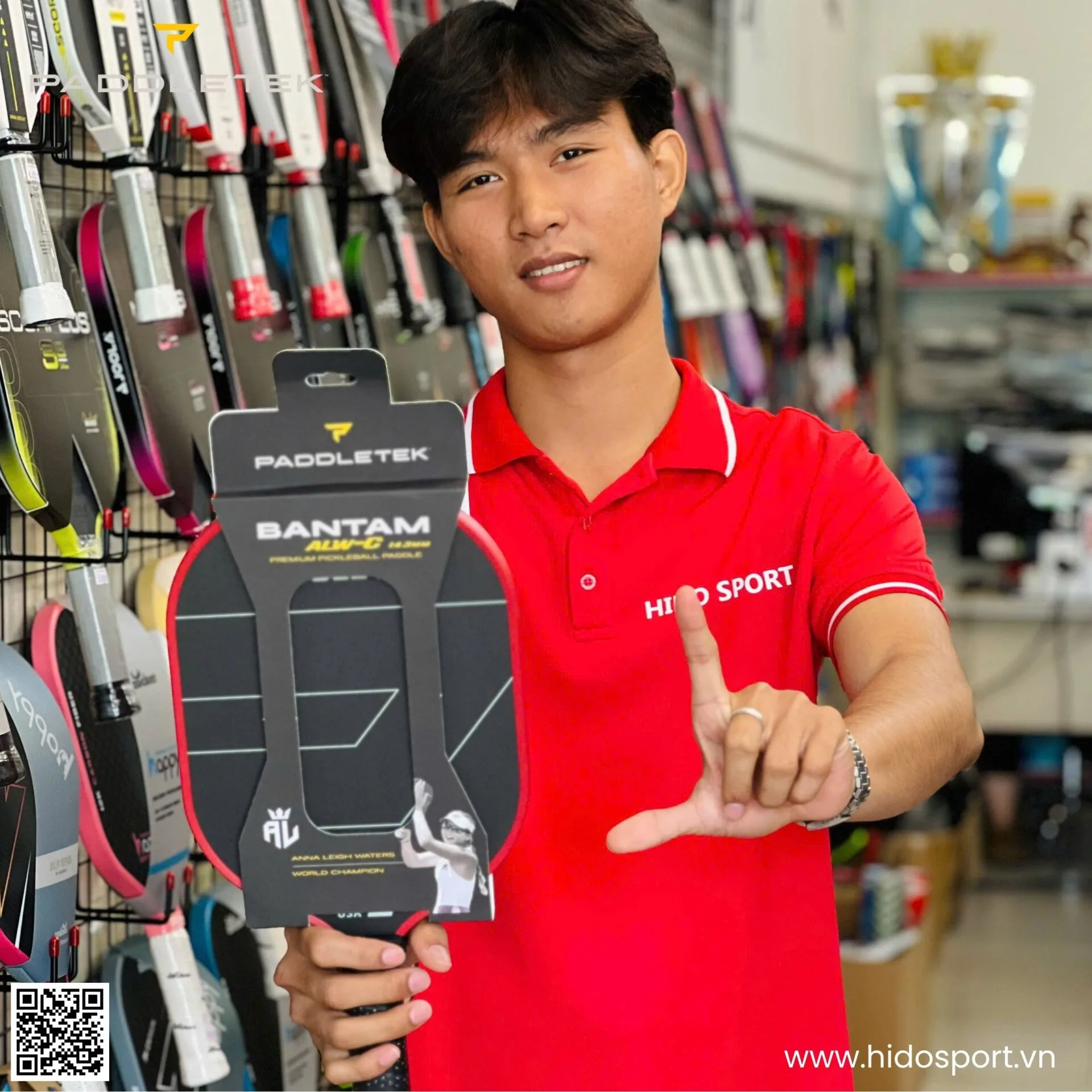 (TITLE)% Vot Pickleball Paddletek Bantam Alw C 14 3mm Carbon Raw Pt 700 Mau Do Hinh Anh Thuc Te Tai Hido Sport 001