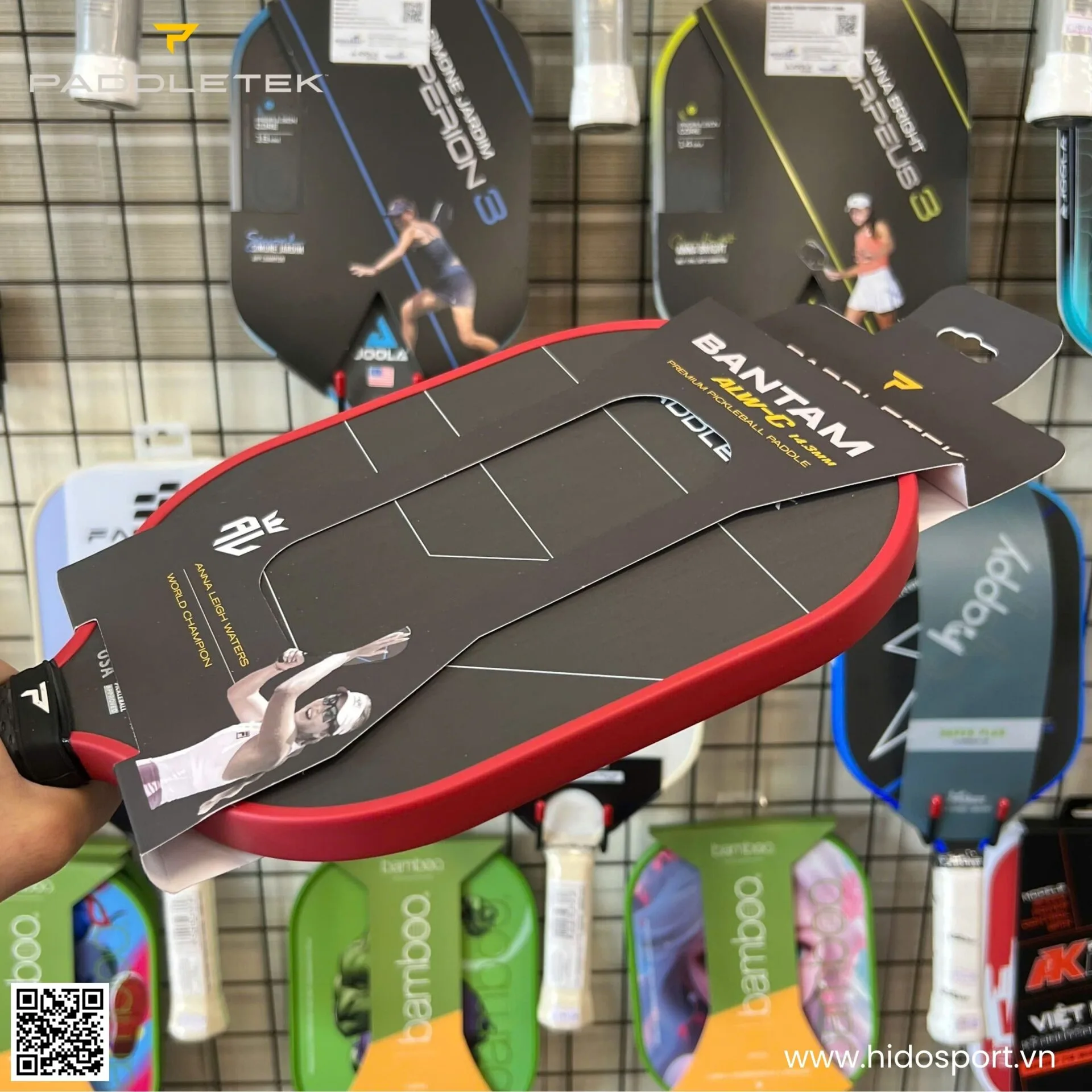 (TITLE)% Vot Pickleball Paddletek Bantam Alw C 14 3mm Carbon Raw Pt 700 Mau Do Hinh Anh Thuc Te Tai Hido Sport 004