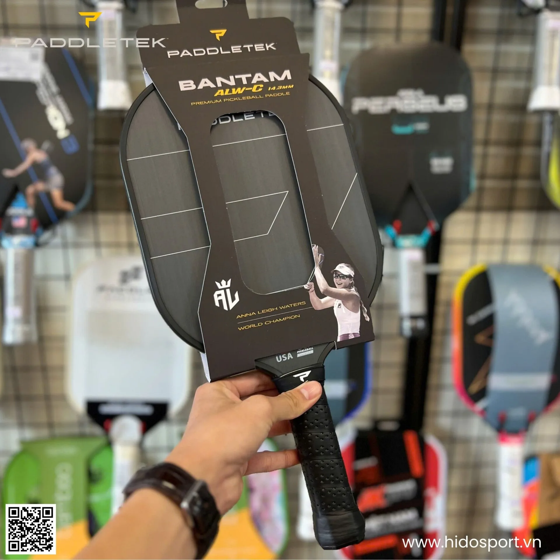 (TITLE)% Vot Pickleball Paddletek Bantam Alw C 14 3mm Carbon Raw Pt 700 Mau Xanh Duong Hinh Anh Thuc Te Tai Hido Sport 002