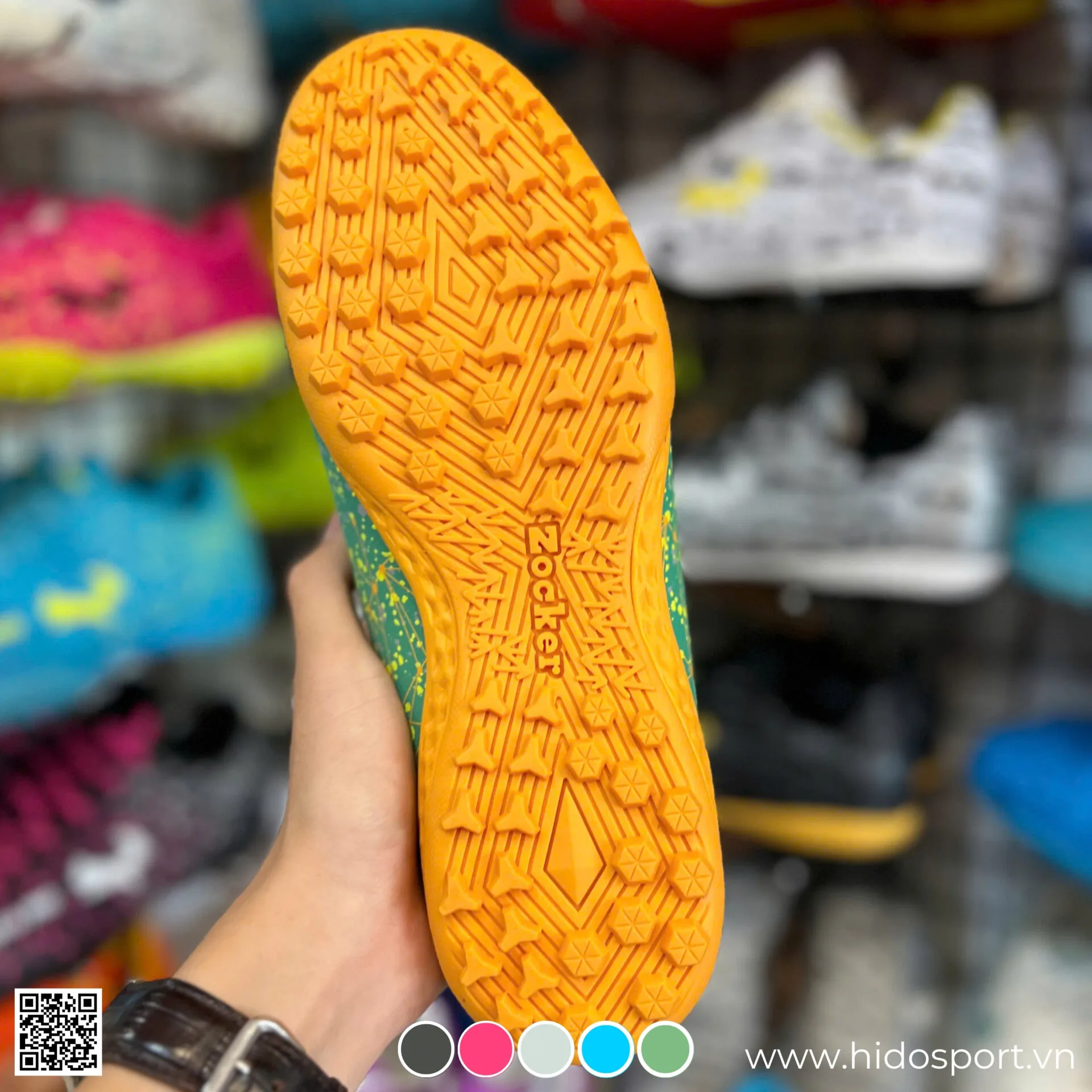 (TITLE)% Giay Bong Da Zocker Inspire Pro Tf San Co Nhan Tao Xanh La Hinh Anh Thuc Te Tai Hido Sport 02