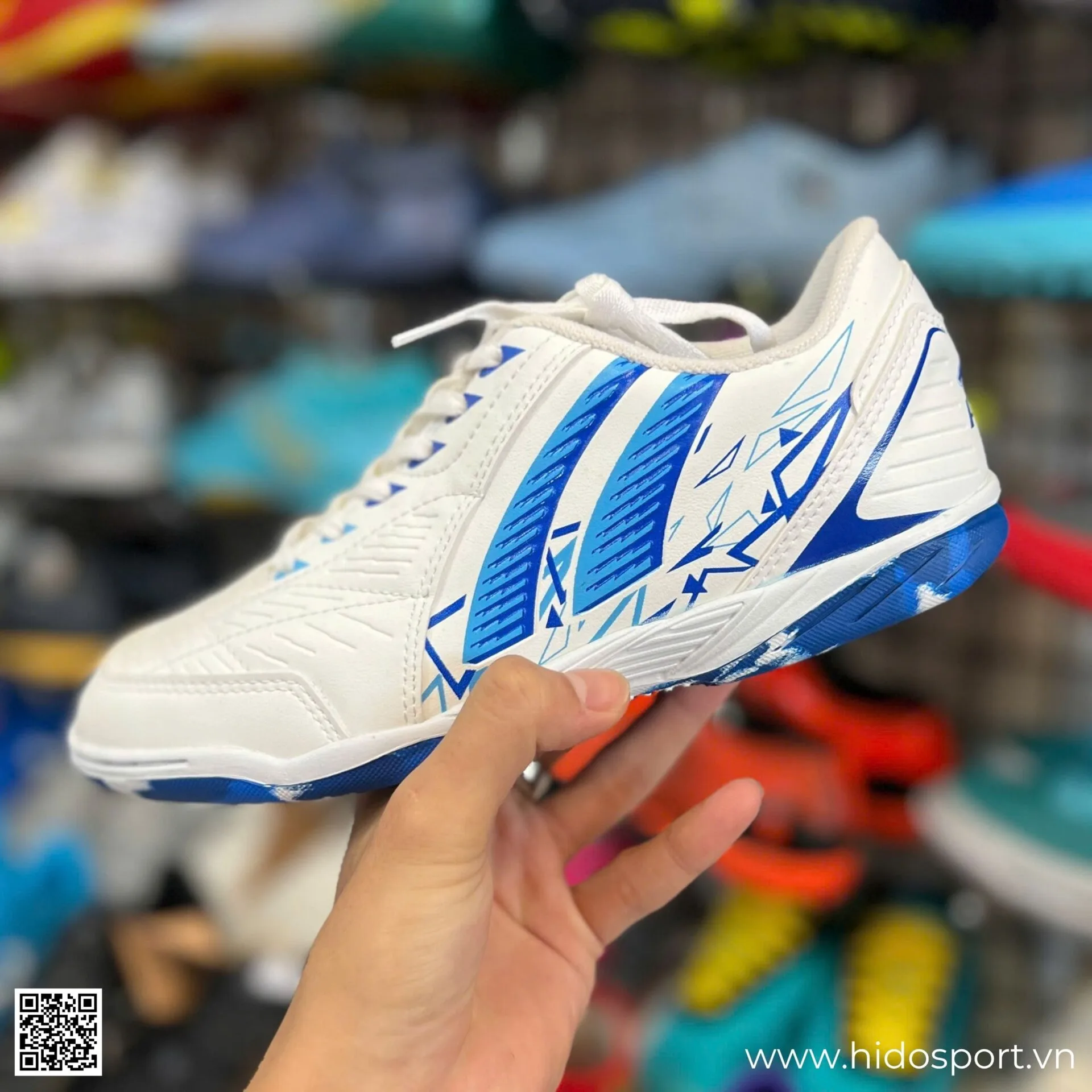 Giay Da Bong Tre Em Chinh Hang Pan Dang Co Tai Hido Sport