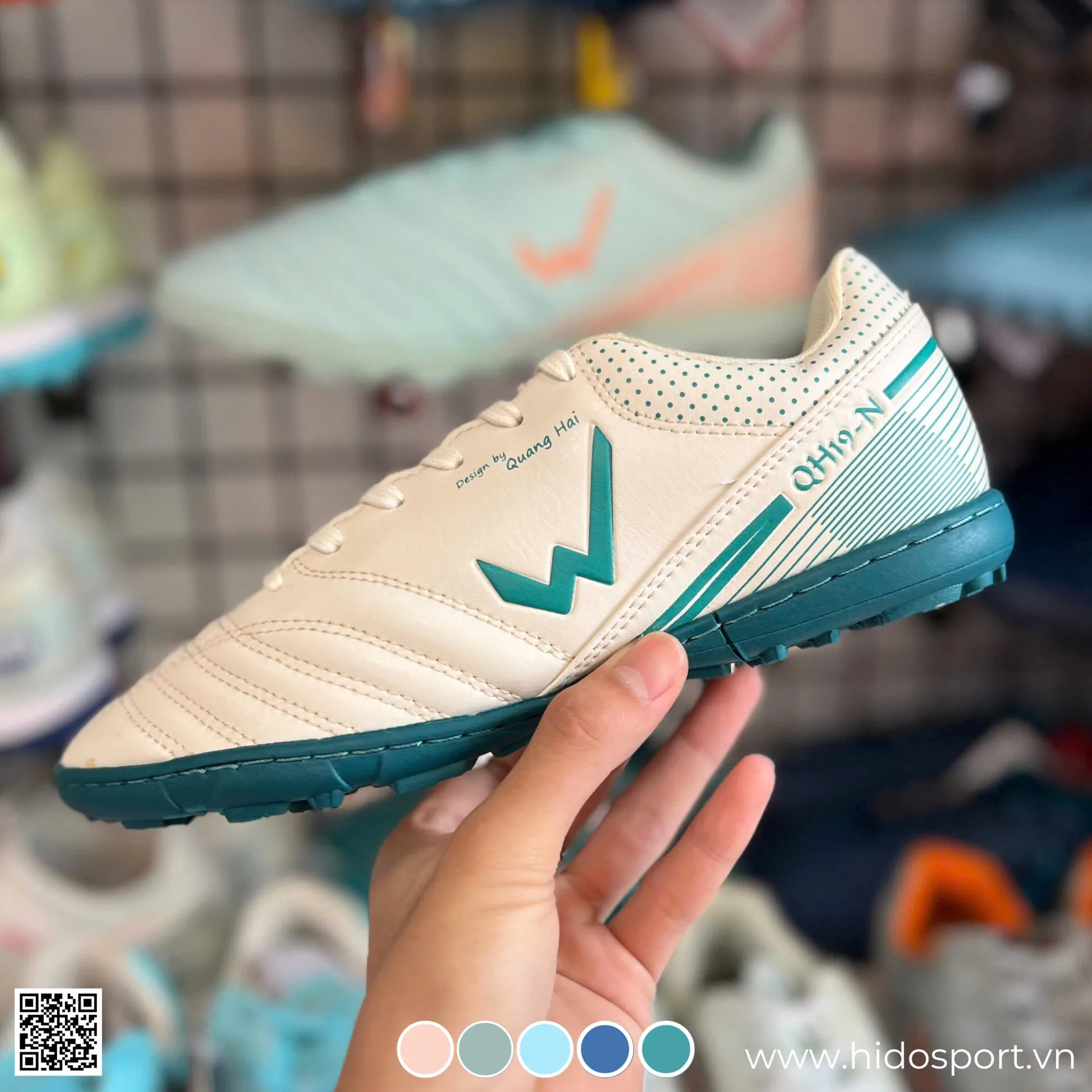 Giay Da Bong Wika Qh19 Neo Mau Moi 2024 Kem 01 Hinh Anh Thuc Te Tai Hido Sport
