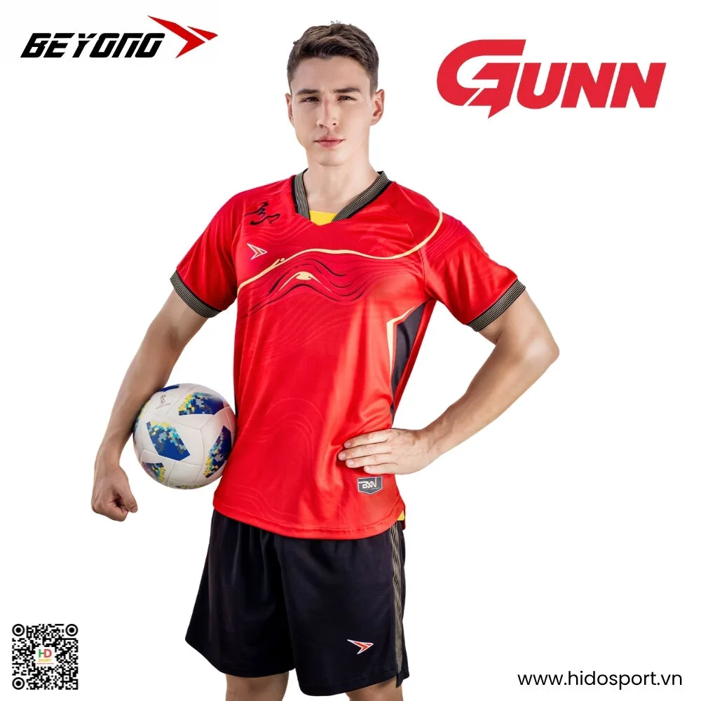 (TITLE)% Quần Áo Bóng Đá Thiết Kế Chính Hãng Beyono Gunn 2025 - Đỏ