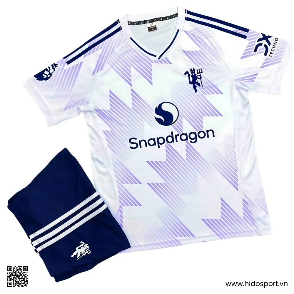 (TITLE)% Quần áo MU màu trắng tím sân khách 2025-2026 - 1