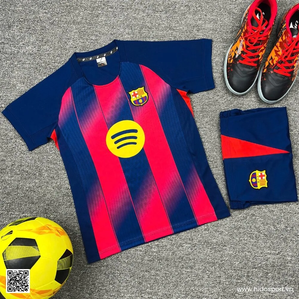 Quần Áo Bóng Đá Trẻ Em Barcelona Sân Nhà 25/26 Màu Xanh Đỏ - HIDO SPORT