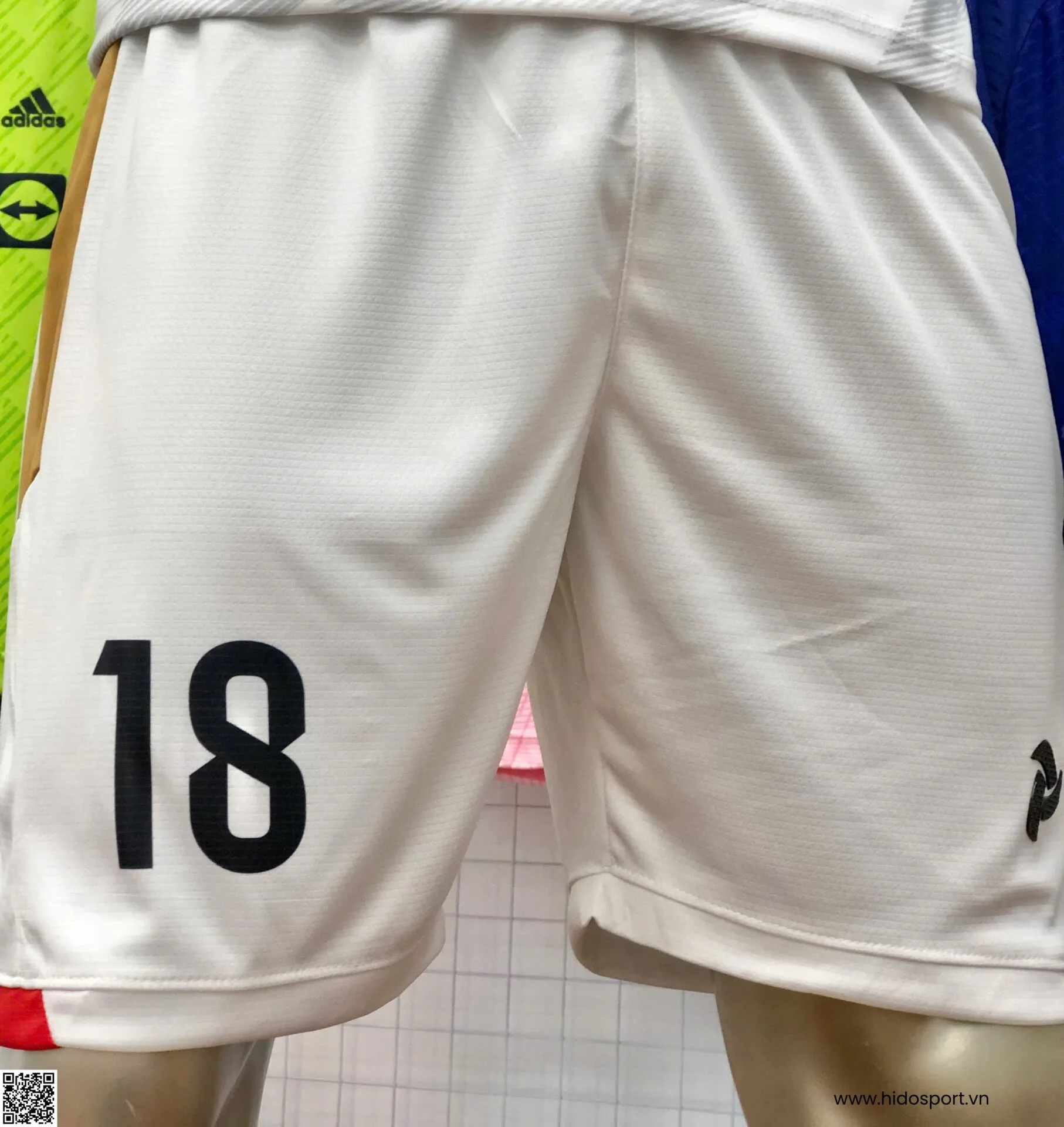 (TITLE)% Đồng Phục Bóng Đá Trường Đại học Kiến trúc TP.HCM 2025 Đặt In Theo Yêu Cầu - 4