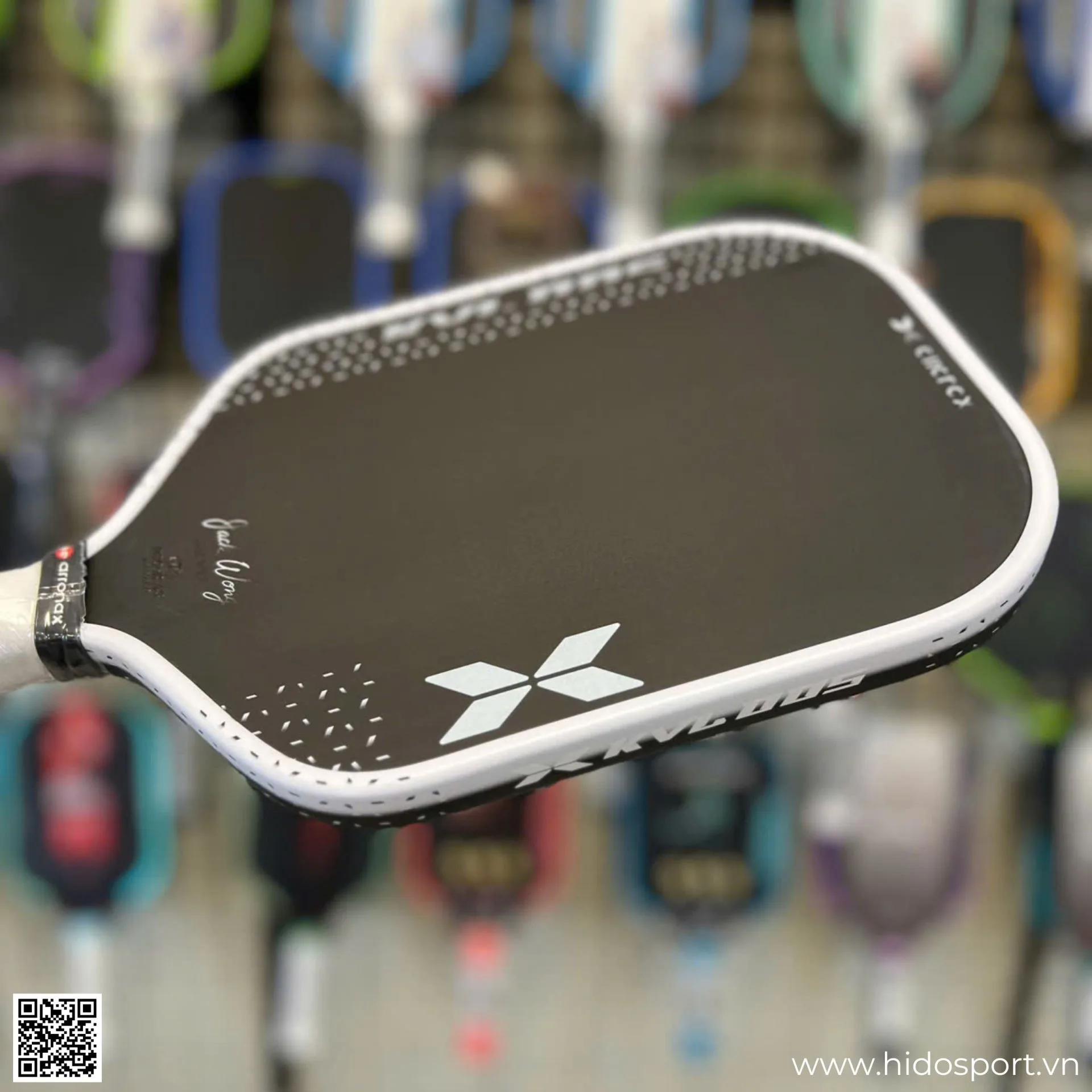 (TITLE)% Vot Pickleball Arronax Kvl005 Black White Goc Nghieng