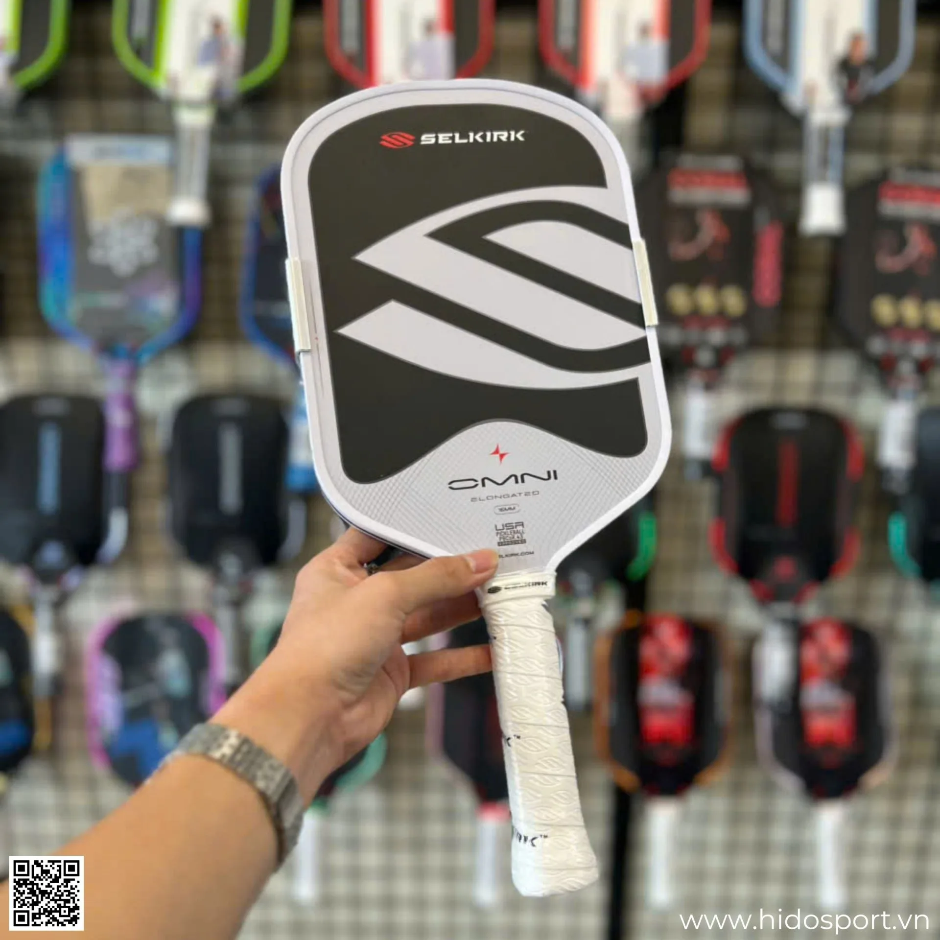 (TITLE)% Vot Pickleball Selkirk Omni Black White